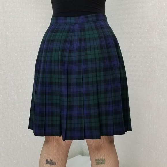 SOLD🌈1990s Talbots Petites tartan kilt - Picture 5 of 7